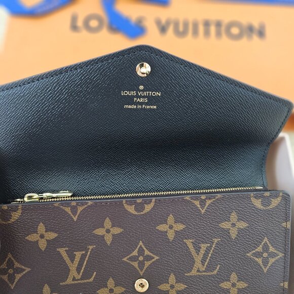 Brand New Authentic Louis Vuitton Sarah NM3 M. Reverse Wallet Mono, Brown - Picture 9 of 16
